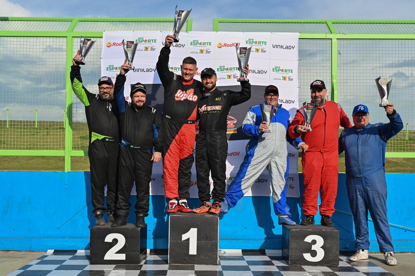 Trio da região conquista pódio em Santa Cruz e mantém chance de título no Gaúcho de Endurance