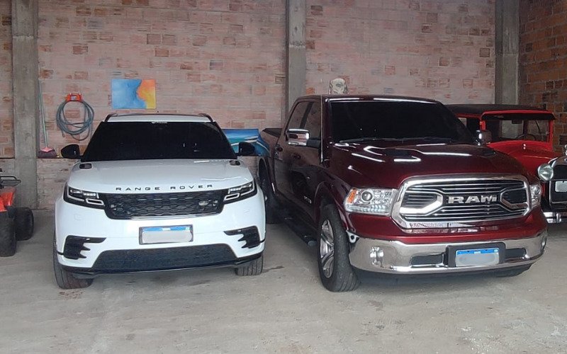 Carros de luxo de Nego Di, avaliados em mais de R$ 500 mil, vão a leilão após decisão judicial
