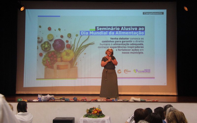 Presidente do Comsea, Claudete Schneider,