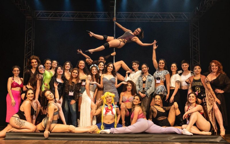 1º Festival Pole Glow ocorreu em 2023 em São Leopoldo