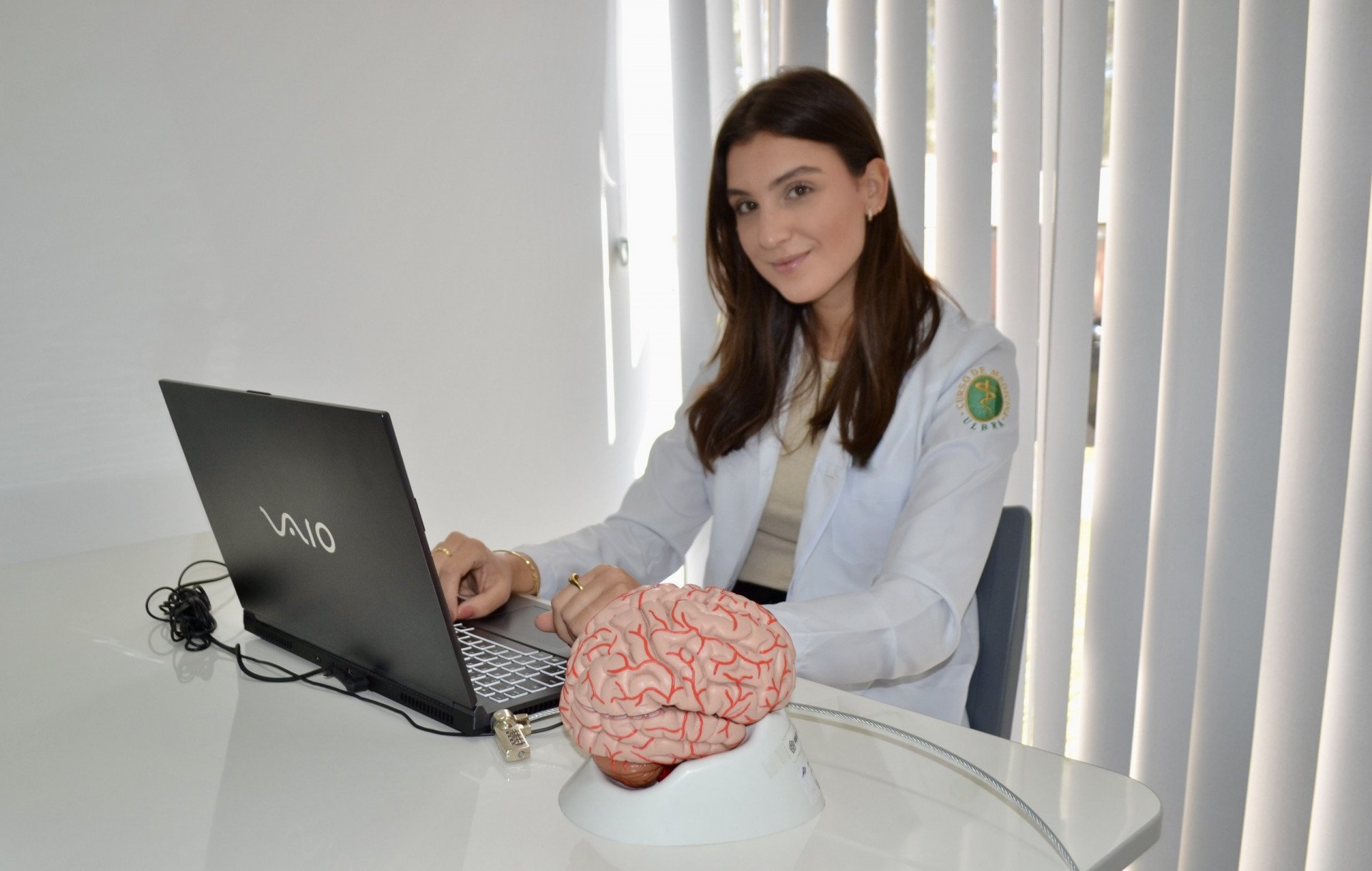 Estudante de Canoas será a única palestrante brasileira em congresso de neurologia nos EUA