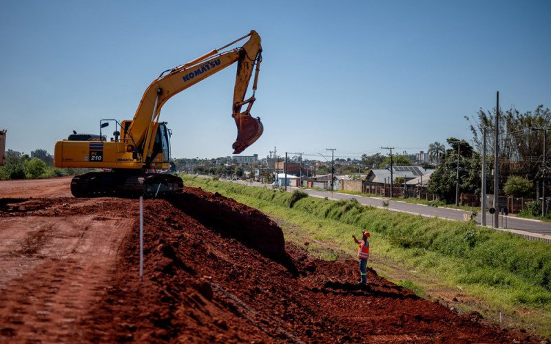 Dique Mathias Velho está com 35% das obras concluídas  | abc+