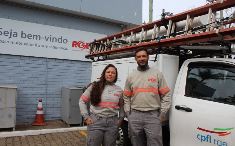 Kelly Rocha e Everson Amaral são eletricista na RGE em Canoas | abc+