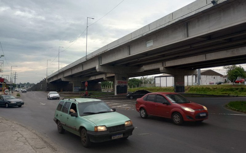 Os semáforos serão instalados com o intuito de promover mais segurança