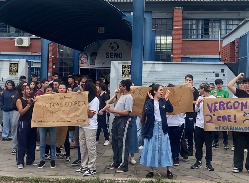 Vai ou fica? Chega ao fim impasse sobre onde professor de física dará aula em Novo Hamburgo