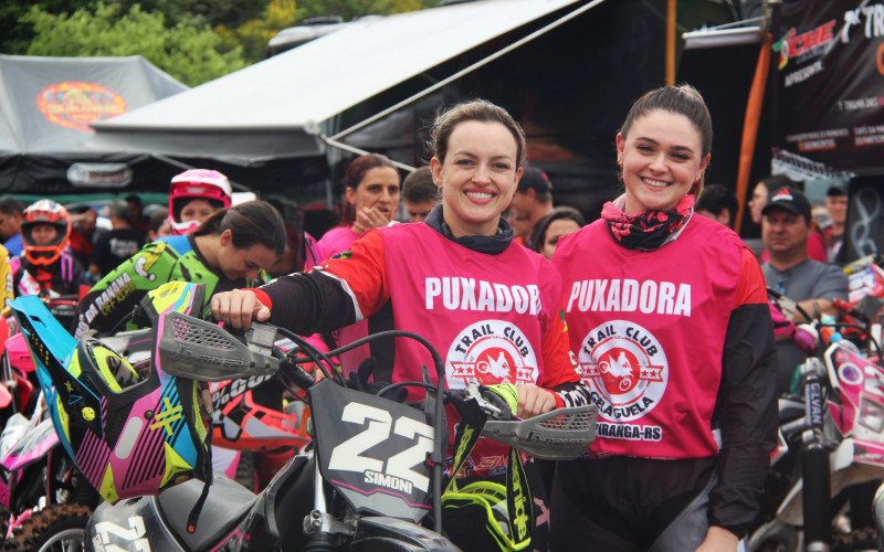 Simoni Stein e Luiza Basegio atuaram como puxadoras das mulheres