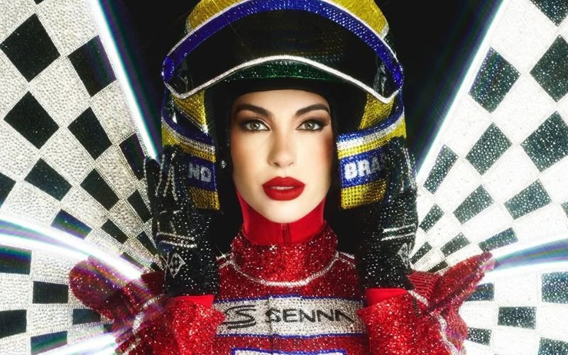 Miss brasileira se veste como Ayrton Senna e vence etapa de concurso | abc+