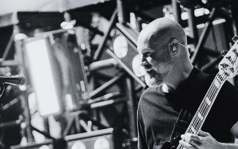 Sam Rivers - Morre baixista e um dos fundadores da banda Limp Bizkit | abc+