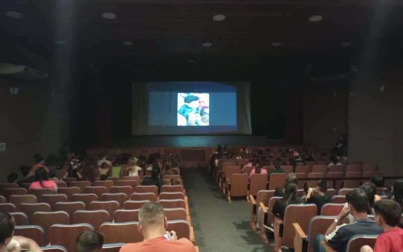 Teatro Municipal de São Leopoldo recebeu as produções do São Leo em Cine
