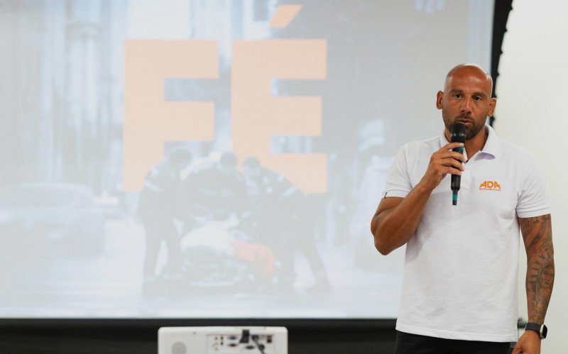 Rafael Negretti conta sua história de vida ao superar paraplegia e conquistar os ringues