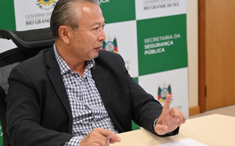 Coronel Ikeda, que assumiu comando da Secretaria estadual de Segurança Pública, concedeu entrevista ao Grupo Sinos, nesta quarta-feira (22), quando falou do caso envolvendo um condomínio de São Leopoldo | abc+
