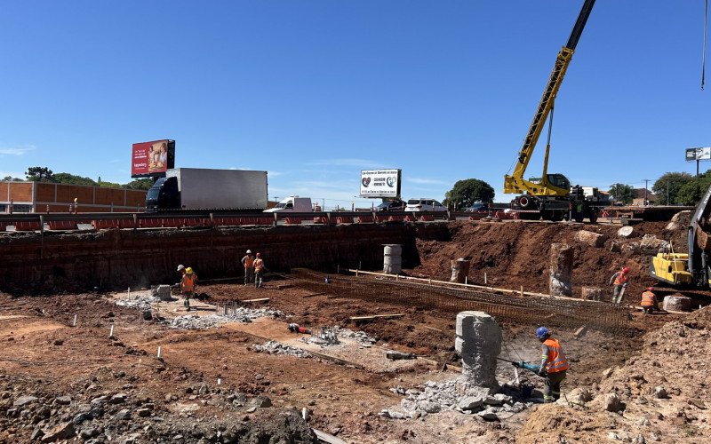 Obra da trincheira do Ideal ao Primavera está avançando conforme o cronograma 