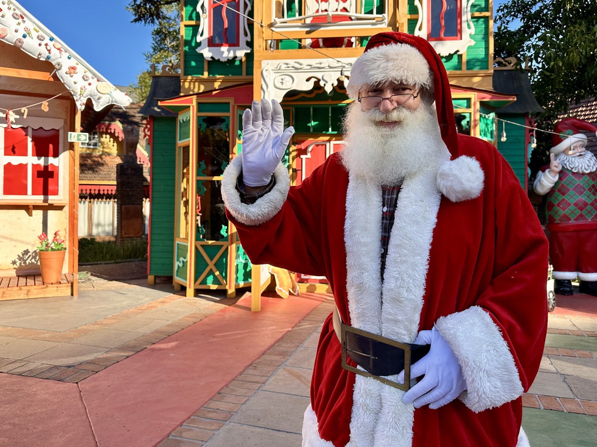 Morre Papai Noel do Natal Luz de Gramado: &ldquo;Para eu parar, s&oacute; quando Deus disser chega&rdquo;; relembre a trajet&oacute;ria