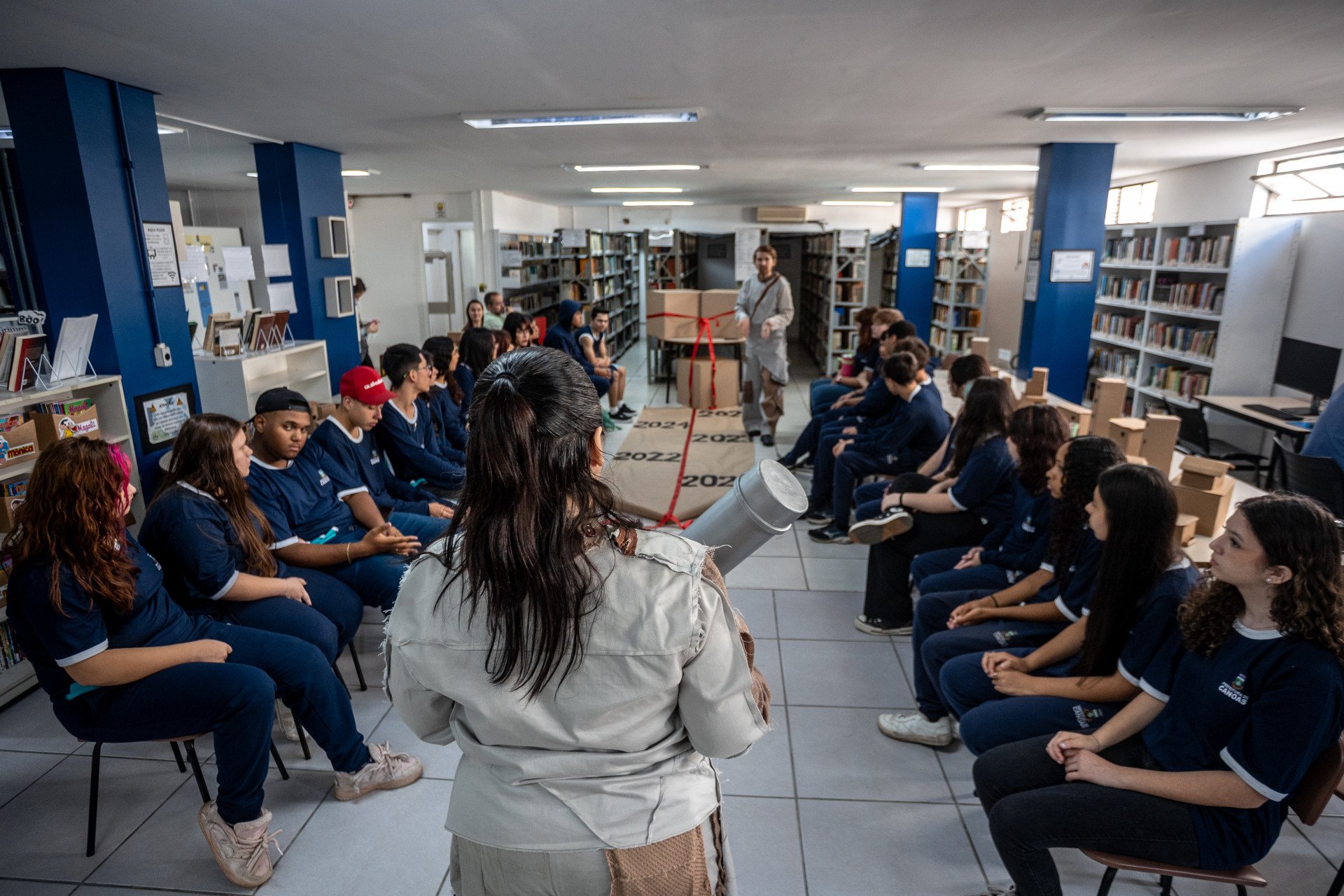 Biblioteca Municipal celebra 59 anos com abertura da cápsula do tempo e projeção da Canoas do futuro
