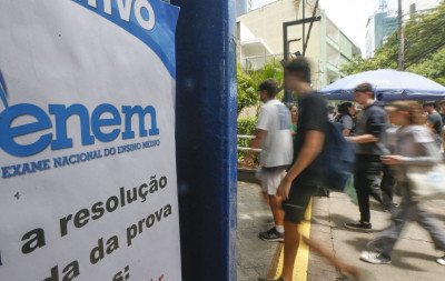 Abertas inscrições para curso preparatório gratuito para vestibulares e Enem
