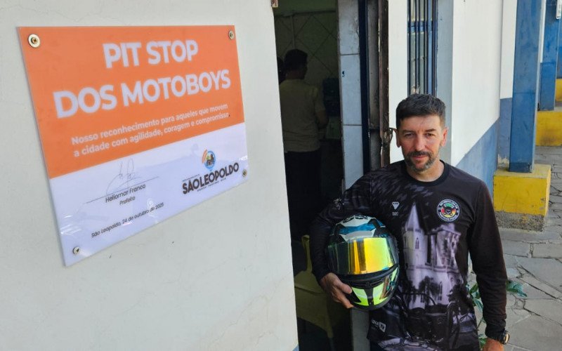 Pit Stop para motoboys é inaugurado na rodoviária leopoldense - Fabiano Bart, presidente da Associação dos Motoboys de São Leopoldo