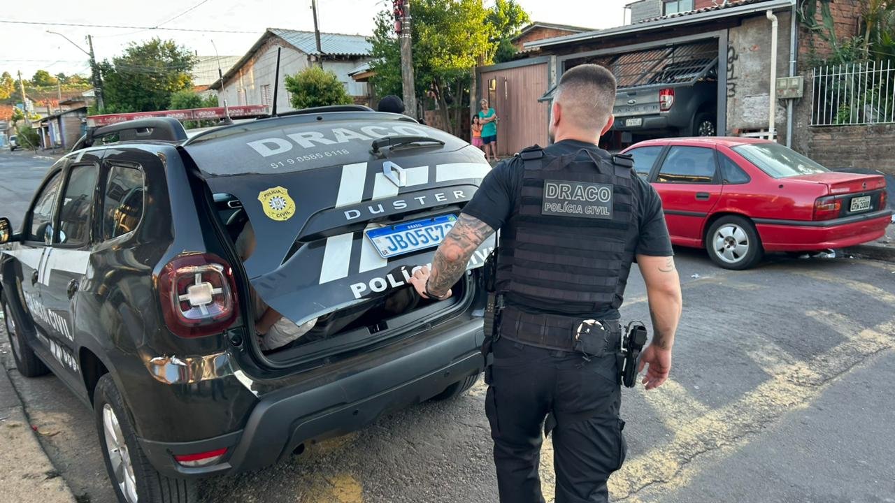 R$ 300 mil de "pedágio": Criminosos que aterrorizavam empresário planejavam novas extorsões na região, diz Polícia