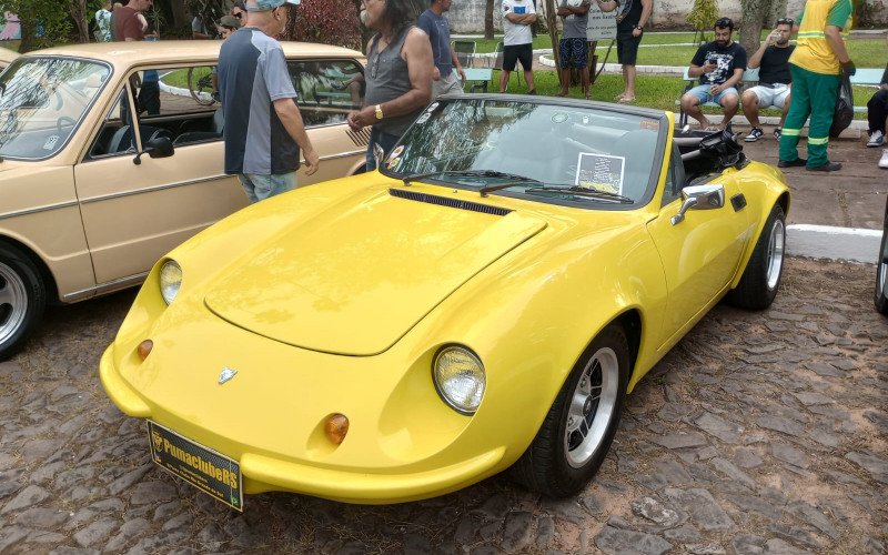 O Museu do Trem recebeu em torno de 50 carros neste sábado