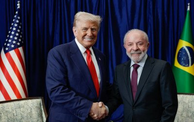 Lula diz que ligará para Trump se negociações sobre tarifas emperrarem