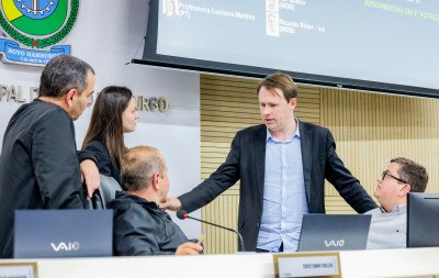 Projeto que muda aposentadoria e pensões do funcionalismo volta à pauta na Câmara de Novo Hamburgo