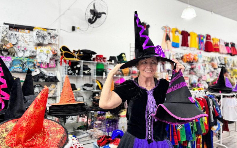 Clientes escolhem a melhor fantasia para o Halloween | abc+