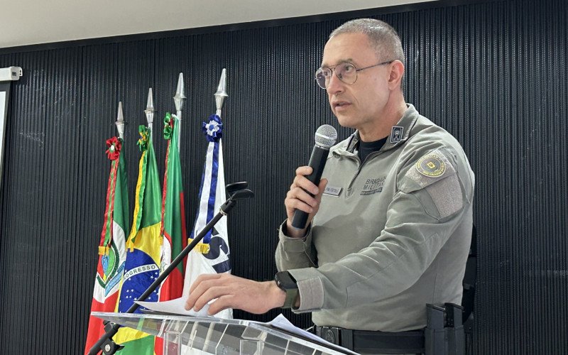 Coronel Feoli, comandante-geral da BM, esteve em Novo Hamburgo para a solenidade de troca de comando do CRPO-VRS | abc+