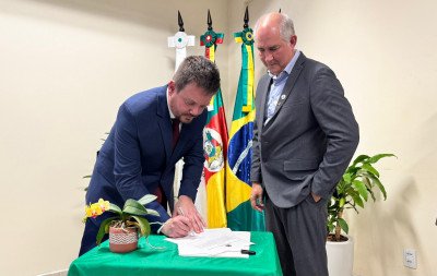 IFSul dá posse em Sapiranga ao seu 1º diretor-geral surdo