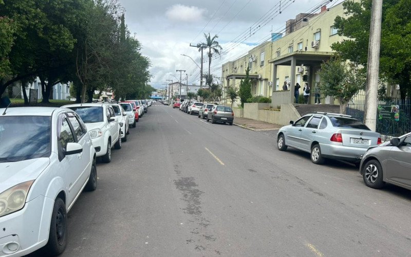 Carros são arrombados em frente ao hospital de Estância Velha e acendem sinal de alerta | abc+