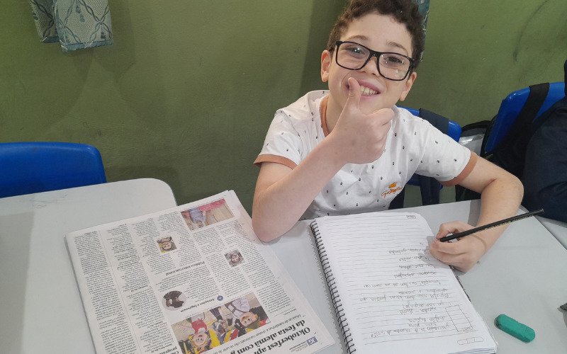 Alunos do 3º Ano A exploram gêneros textuais com o Jornal de Gramado
