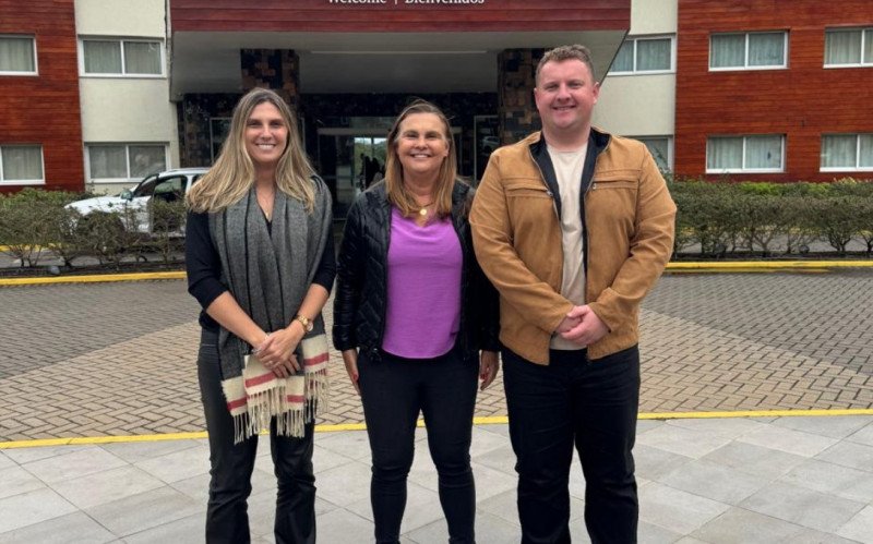 Gramado promove 1º Festival Feminino de Futebol com a ex-jogadora Duda Luizelli