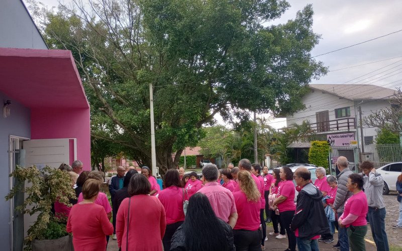 Abraço Rosa reuniu participantes do Força Rosa e familiares
