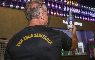 METANOL: Nove estados investigam casos de intoxicação