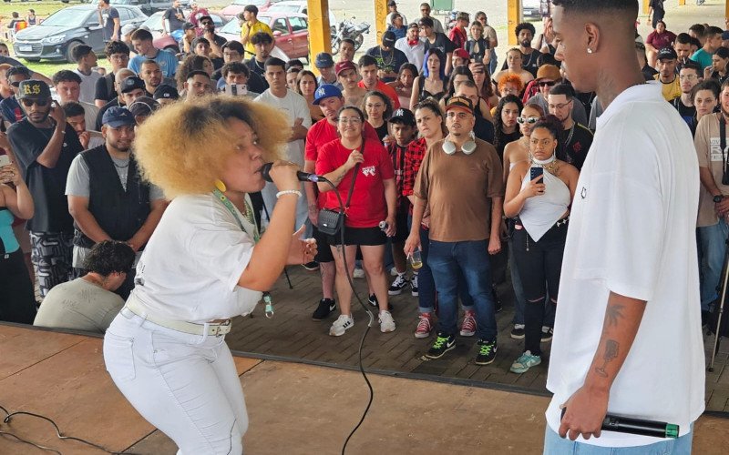 MCs de várias regiões do RS duelaram no evento ontem
