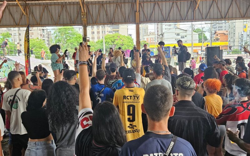 São Leopoldo recebeu a final estadual de Batalhas de Rima nas pirâmides do Largo Rui Porto