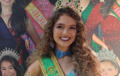Moradora de Novo Hamburgo conquista 1º lugar no concurso Rainha Brasil América