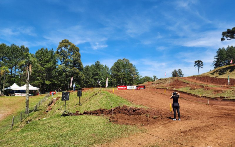 Sexta etapa do Campeonato Pro Honda de Motocross movimenta Gramado neste fim de semana