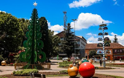 Magia do Natal de Nova Petrópolis terá árvore de 12 metros e chegada do Papai Noel; saiba quando começa