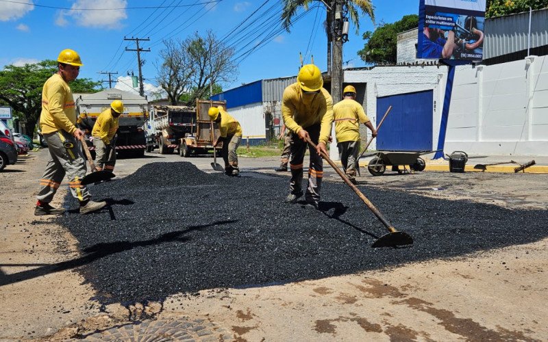 Operação Tapa-Buracos - Rua Jacy Porto, bairro Vicentina