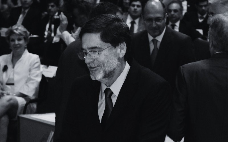 Paulo Frateschi | abc+