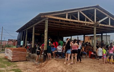 Aeceme vende pizzas para reconstruir sede após incêndio