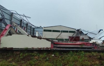 VÍDEO: Ciclone causa destruição em comunidades do interior de Santa Catarina