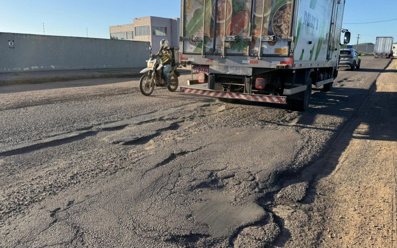 Trecho de 900 metros em Estância Velha