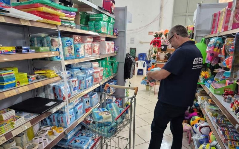 Ao todo, operação do Ministério Publico do Estado recolheu 960 quilos de produtos impróprios para o consumo