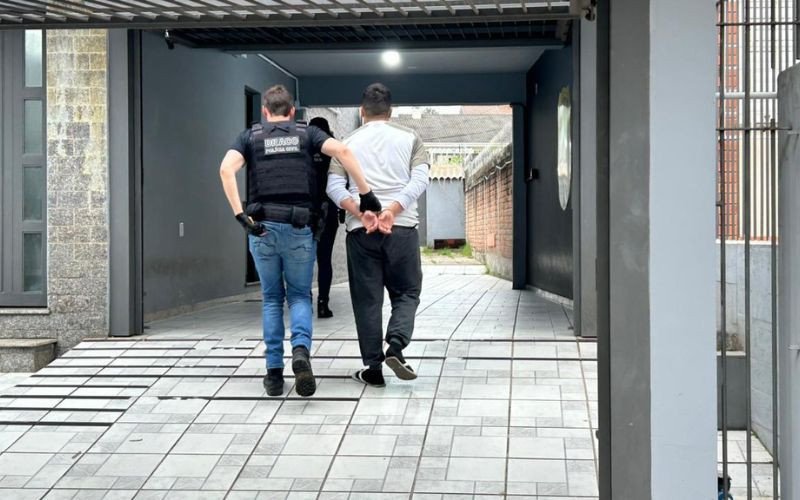Dois integrantes de quadrilha que extorquiu um empresário de Campo Bom foram presos nesta sexta-feira (7) | abc+