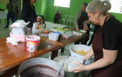 Nova ONG de Novo Hamburgo vai fornecer 100 refeições por semana para moradores