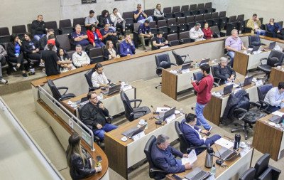 Câmara de Vereadores aprova criação de motoboxes para motos e bicicletas