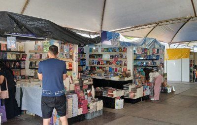 Teatro, literatura, música e lançamento de livros foram o destaque do final de semana da 39ª Feira do Livro de São Leopoldo