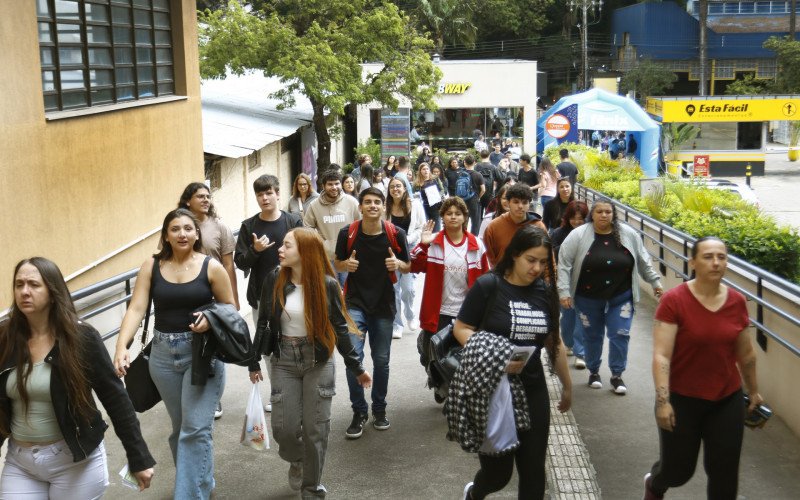  09/11/25 ENEM - 1ª PROVA