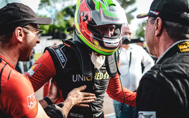 MC Tubarão conquista o bicampeonato do Gaúcho de Super Turismo em Tarumã