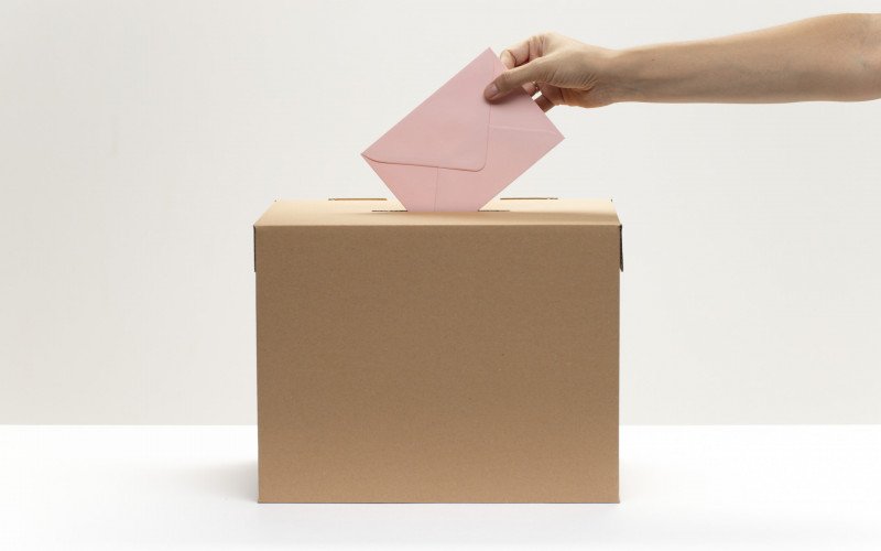 Eleições para diretores das escolas municipais acontecem nesta sexta-feira (14)
